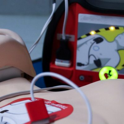DSR - Brandsicherheitswachen & Sanitätsdienste aus Köln - Leistungen Defibrillator